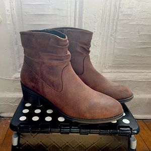 White Mountain Brown Block Heels